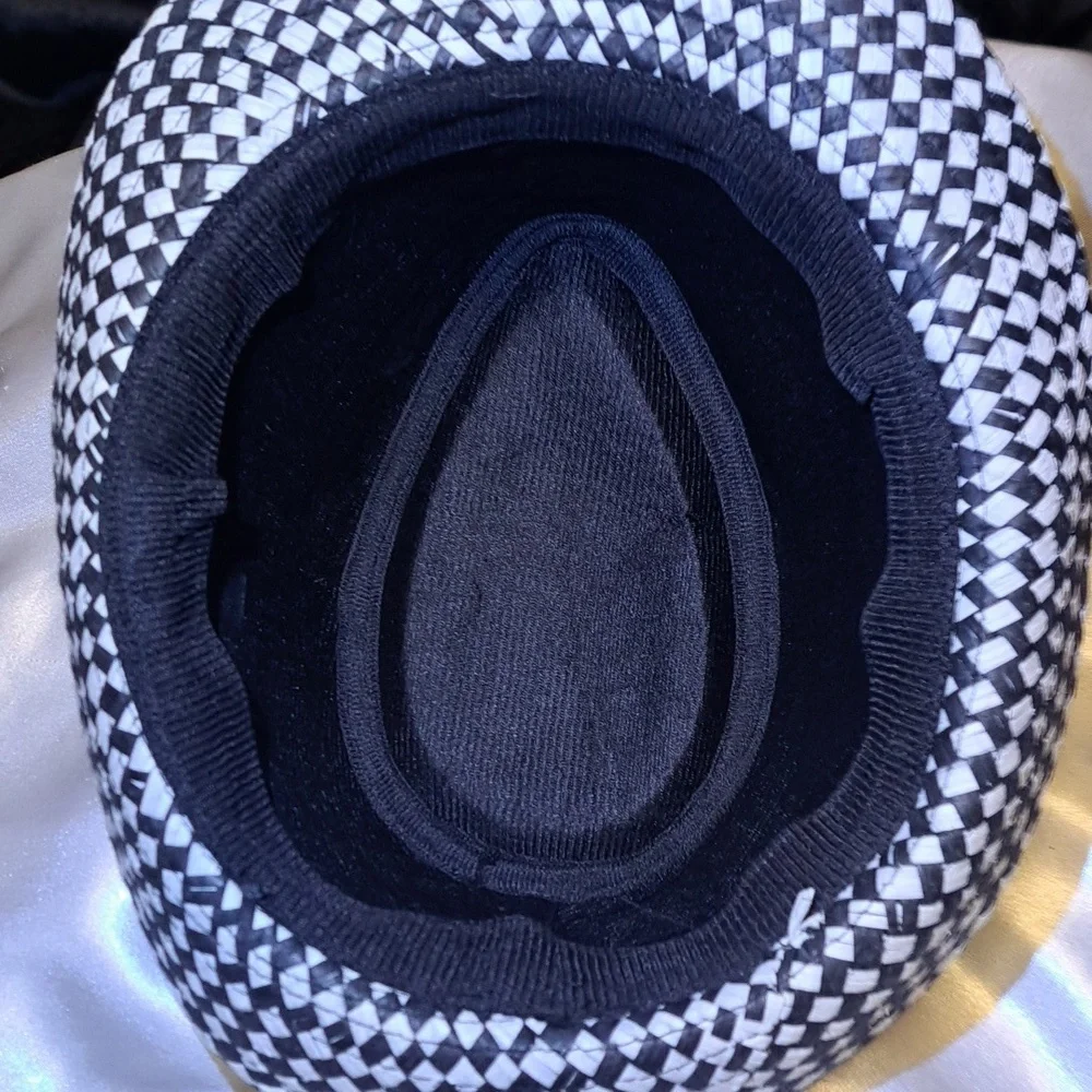 Stylish Black and White Checkered Fedora - Picture 5 of 6